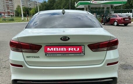 KIA Optima IV, 2018 год, 1 890 000 рублей, 4 фотография