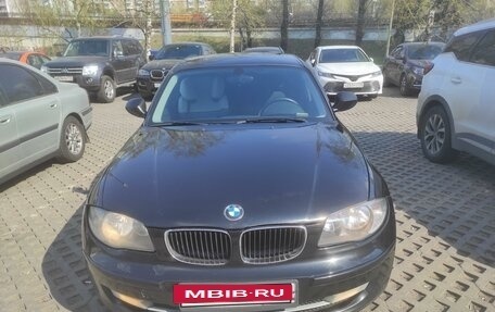 BMW 1 серия, 2011 год, 690 000 рублей, 2 фотография