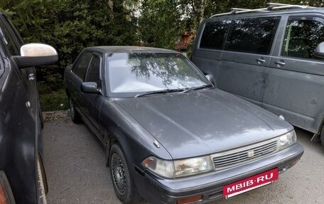 Toyota Corona VIII (T170), 1989 год, 200 000 рублей, 4 фотография