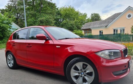 BMW 1 серия, 2011 год, 850 000 рублей, 12 фотография