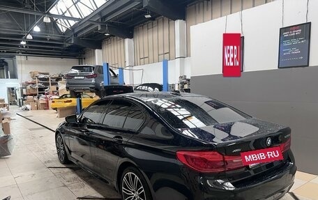BMW 5 серия, 2019 год, 5 300 000 рублей, 3 фотография