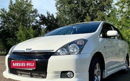 Toyota Wish II, 2004 год, 990 000 рублей, 2 фотография