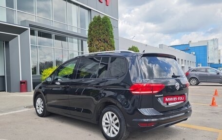 Volkswagen Touran III, 2018 год, 1 929 000 рублей, 6 фотография