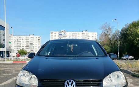 Volkswagen Golf V, 2008 год, 600 000 рублей, 2 фотография