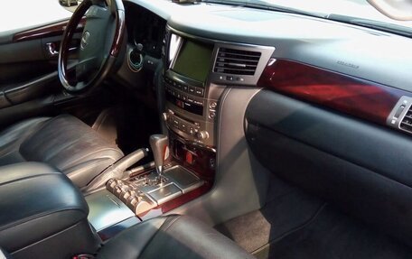 Lexus LX III, 2011 год, 4 000 000 рублей, 2 фотография