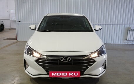 Hyundai Elantra VI рестайлинг, 2019 год, 1 740 000 рублей, 8 фотография