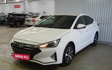 Hyundai Elantra VI рестайлинг, 2019 год, 1 740 000 рублей, 7 фотография