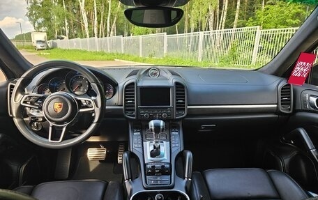 Porsche Cayenne III, 2015 год, 6 800 000 рублей, 8 фотография