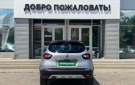 Renault Kaptur I рестайлинг, 2018 год, 1 389 000 рублей, 6 фотография