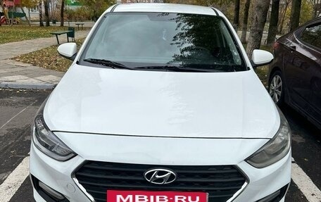 Hyundai Solaris II рестайлинг, 2018 год, 1 180 000 рублей, 27 фотография