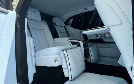 Rolls-Royce Phantom VIII, 2024 год, 108 000 000 рублей, 9 фотография