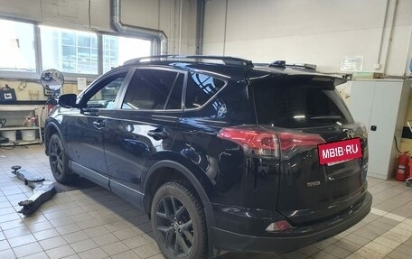 Toyota RAV4, 2019 год, 2 795 000 рублей, 3 фотография