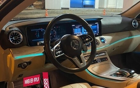 Mercedes-Benz E-Класс, 2019 год, 3 600 000 рублей, 7 фотография