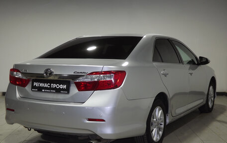 Toyota Camry, 2011 год, 1 728 000 рублей, 5 фотография