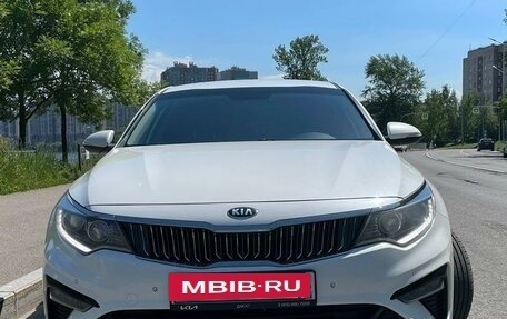 KIA Optima IV, 2018 год, 2 000 000 рублей, 4 фотография