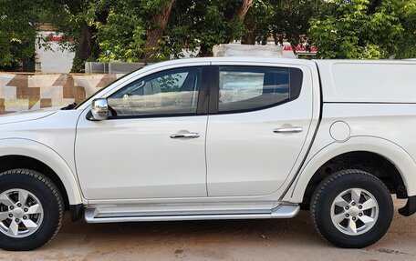 Mitsubishi L200 IV рестайлинг, 2018 год, 2 900 000 рублей, 3 фотография