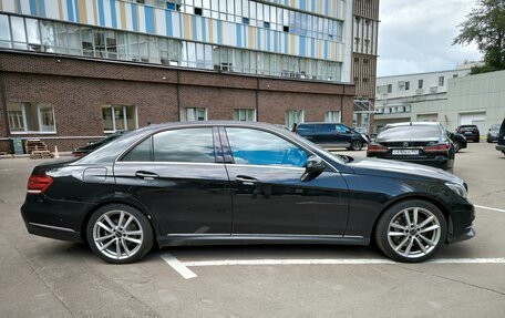 Mercedes-Benz E-Класс, 2014 год, 2 470 000 рублей, 3 фотография