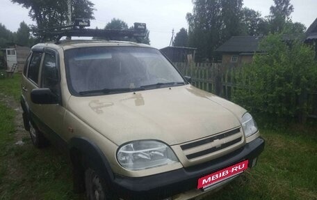 Chevrolet Niva I рестайлинг, 2005 год, 250 000 рублей, 2 фотография