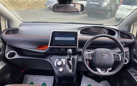Toyota Sienta II, 2020 год, 1 029 000 рублей, 8 фотография