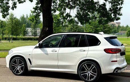 BMW X5, 2019 год, 6 190 000 рублей, 4 фотография
