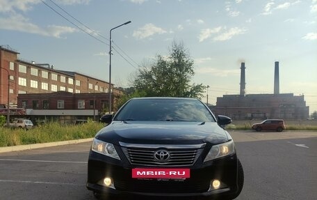 Toyota Camry, 2014 год, 1 675 000 рублей, 3 фотография