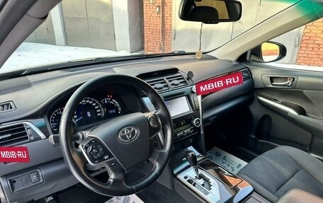 Toyota Camry, 2014 год, 1 675 000 рублей, 10 фотография