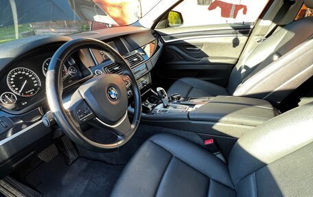 BMW 5 серия, 2014 год, 2 300 000 рублей, 11 фотография