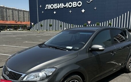 KIA cee'd I рестайлинг, 2011 год, 1 020 000 рублей, 4 фотография