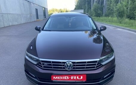 Volkswagen Passat B8 рестайлинг, 2016 год, 2 450 000 рублей, 3 фотография