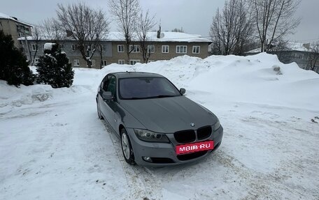 BMW 3 серия, 2010 год, 1 650 000 рублей, 3 фотография