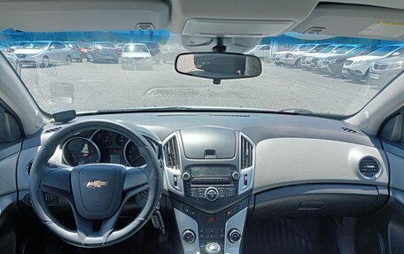 Chevrolet Cruze II, 2013 год, 990 000 рублей, 11 фотография