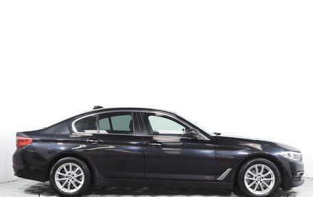 BMW 5 серия, 2017 год, 2 420 000 рублей, 4 фотография