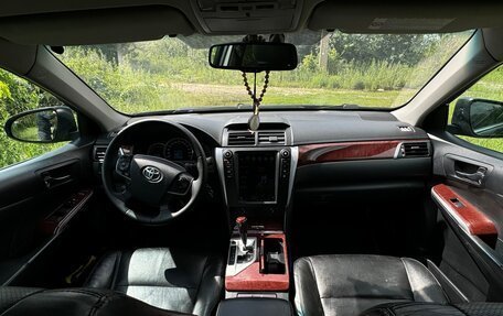 Toyota Camry, 2012 год, 1 555 000 рублей, 6 фотография