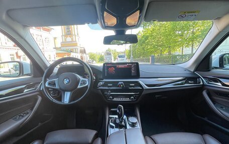 BMW 5 серия, 2020 год, 4 250 000 рублей, 10 фотография