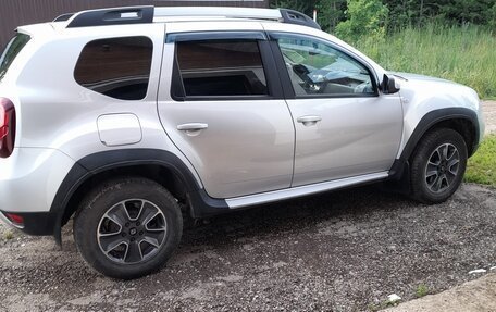 Renault Duster I рестайлинг, 2019 год, 1 635 000 рублей, 2 фотография