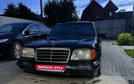 Mercedes-Benz E-Класс, 1993 год, 249 999 рублей, 4 фотография