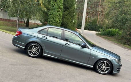 Mercedes-Benz C-Класс, 2011 год, 1 430 000 рублей, 2 фотография