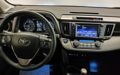 Toyota RAV4, 2019 год, 3 249 000 рублей, 11 фотография