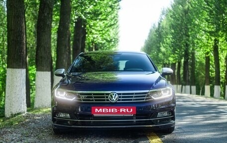Volkswagen Passat B8 рестайлинг, 2019 год, 3 595 000 рублей, 2 фотография