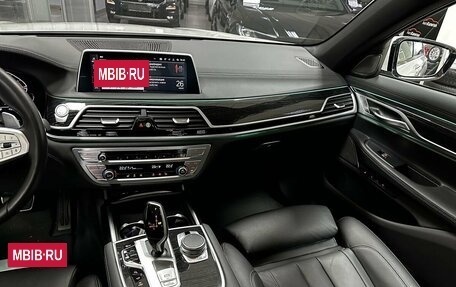 BMW 7 серия, 2021 год, 6 500 000 рублей, 12 фотография