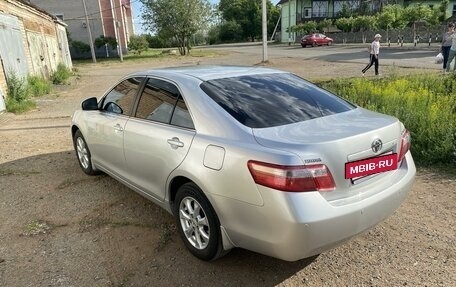 Toyota Camry, 2011 год, 1 500 000 рублей, 8 фотография