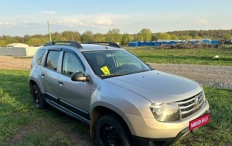 Renault Duster I рестайлинг, 2014 год, 1 040 000 рублей, 2 фотография