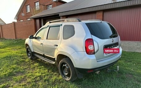 Renault Duster I рестайлинг, 2014 год, 1 040 000 рублей, 4 фотография