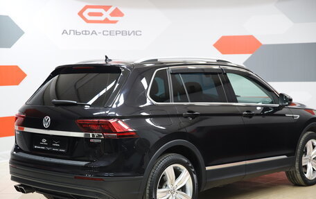 Volkswagen Tiguan II, 2020 год, 2 990 000 рублей, 5 фотография