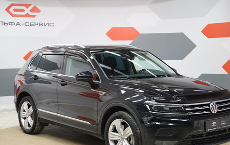 Volkswagen Tiguan II, 2020 год, 2 990 000 рублей, 3 фотография