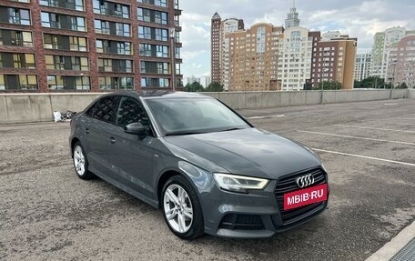 Audi A3, 2018 год, 2 400 000 рублей, 3 фотография