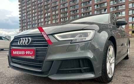 Audi A3, 2018 год, 2 400 000 рублей, 28 фотография