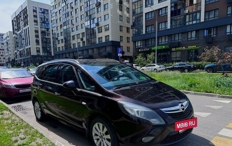 Opel Zafira C рестайлинг, 2012 год, 1 050 000 рублей, 5 фотография