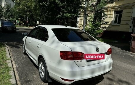 Volkswagen Jetta VI, 2013 год, 980 000 рублей, 8 фотография