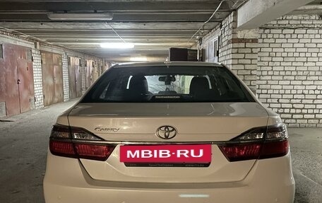 Toyota Camry, 2018 год, 3 075 000 рублей, 3 фотография